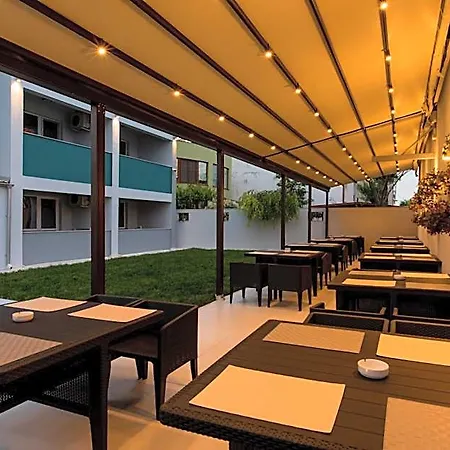 Turquoise Boutique Mamaia Nord 3* Konstanca