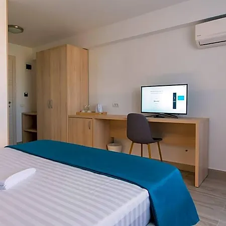 Hotel Turquoise Boutique Mamaia Nord 3*